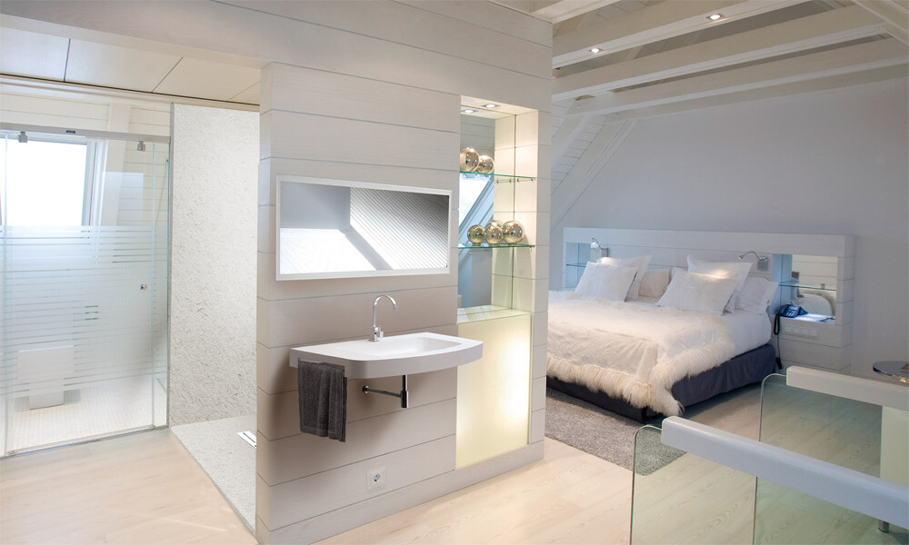 Hotels & Projects
